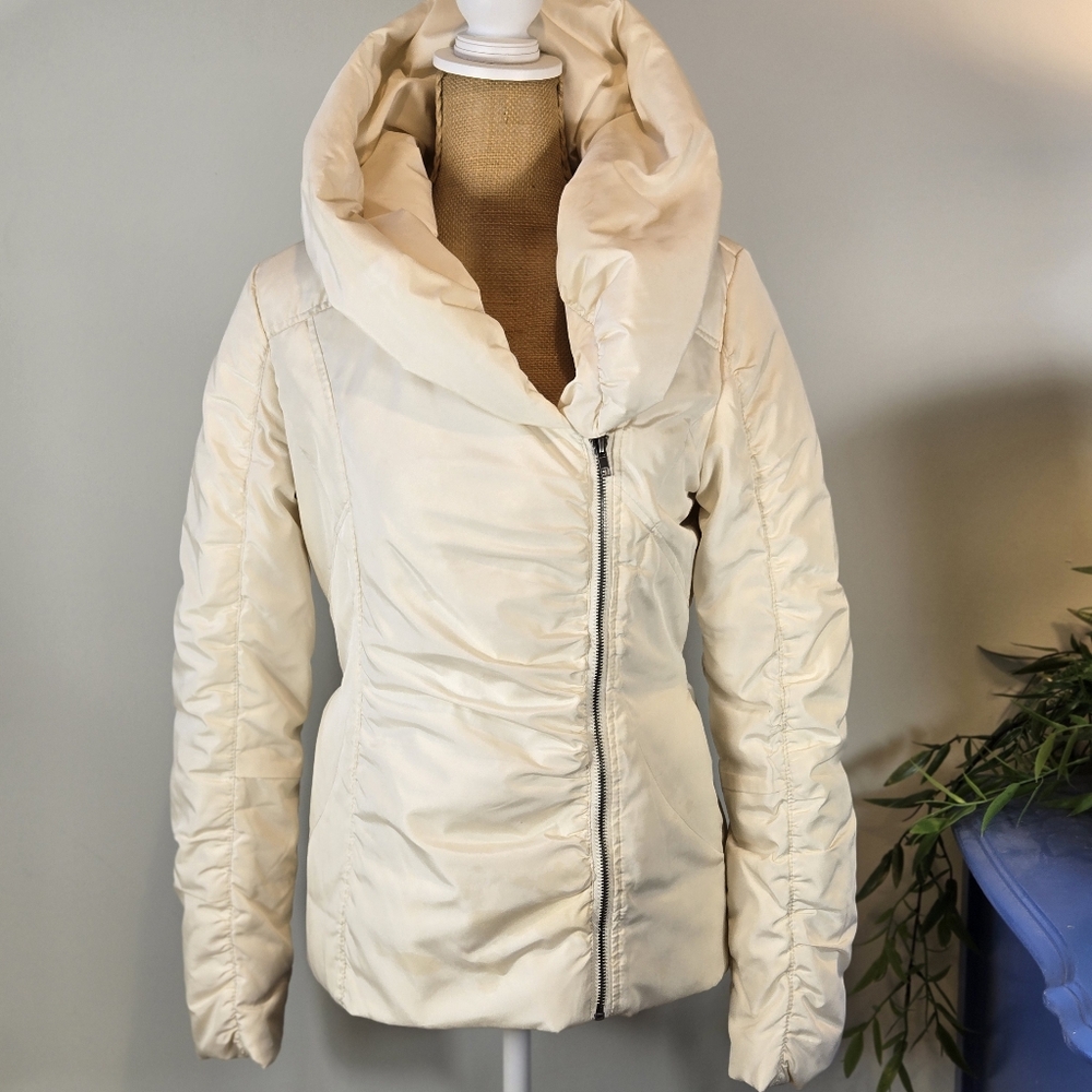Sparkle & Fade Urban Outfitters Cream Puffer Coat, Full Collar, Off Center Zip S
